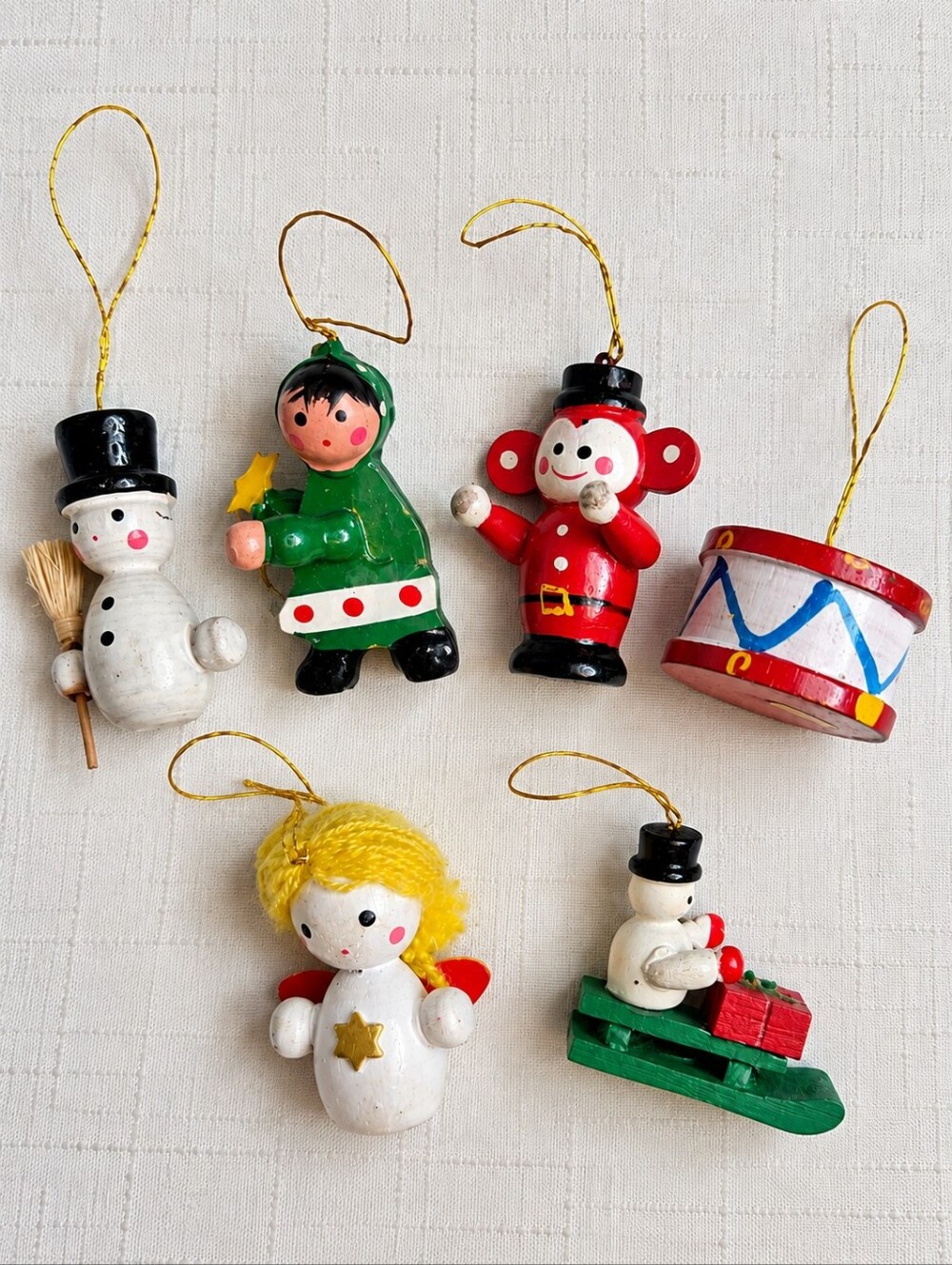 Vintage Wooden Christmas Ornaments Lot of 6 Hand Painted Taiwan